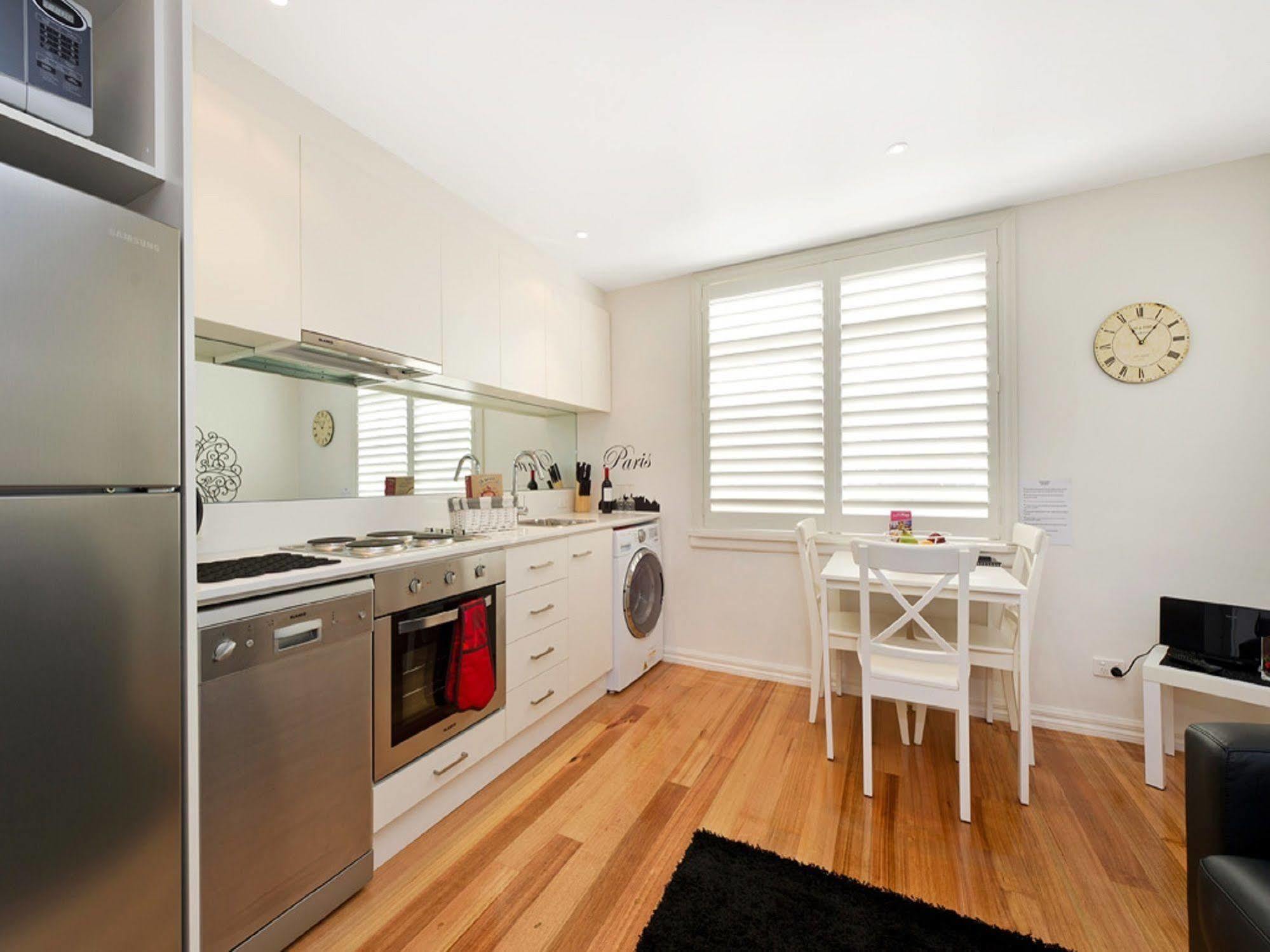 Position Perfect Carlton Lägenhet Melbourne Exteriör bild